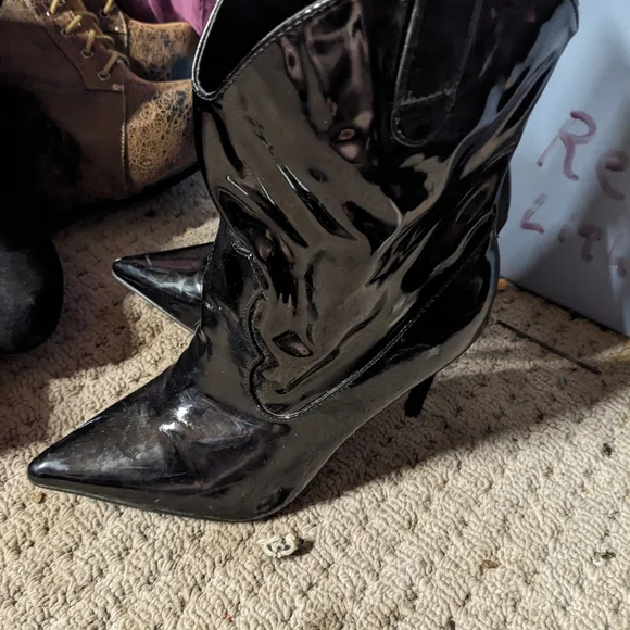 Cape Robbin PVC black ankle boots - Picture 3 of 3